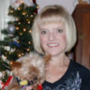 Meet your Posher, Carrie